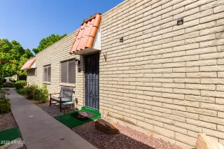 Photo #2: 6389696 Listing 