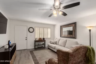 Photo #4: 6389696 Listing 