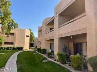 Photo #6: 6389926 Listing