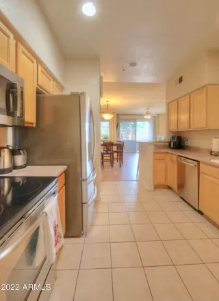 Photo #6: 6390311 Listing