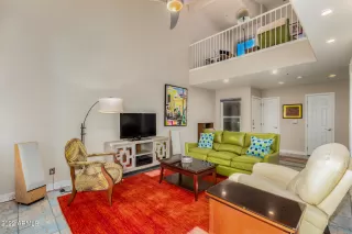 Photo #3: 6390484 Listing