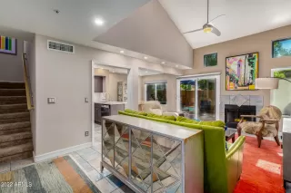 Photo #4: 6390484 Listing