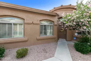 Photo #5: 6390718 Listing