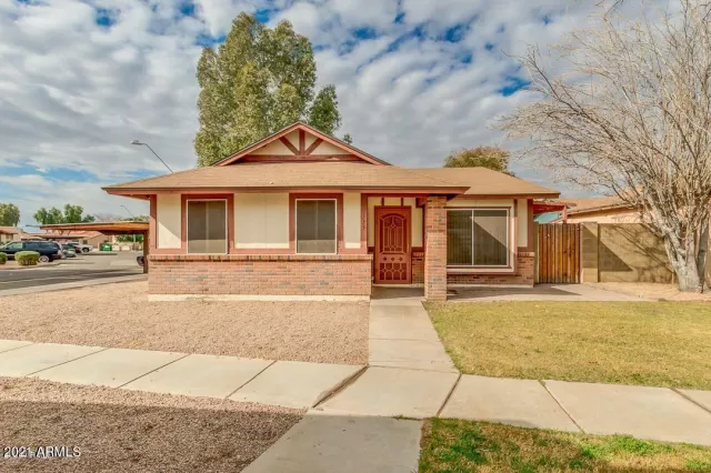 MLS: 6390732 Condo For Sale