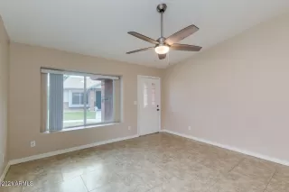 Photo #3: 6390732 Listing