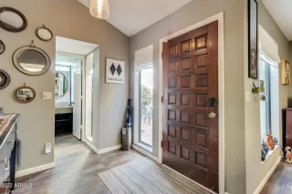 Photo #6: 6390890 Listing 