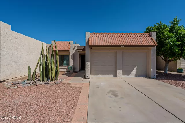 MLS: 6391057 Condo For Sale
