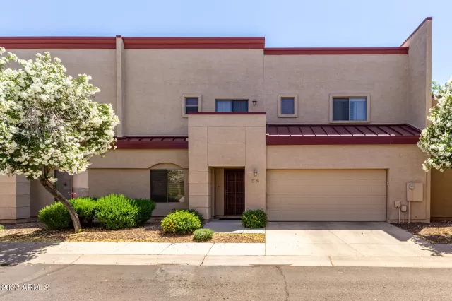 MLS: 6391256 Condo For Sale