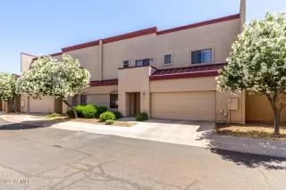 Photo #4: 6391256 Listing