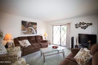 Photo #4: 6391321 Listing 