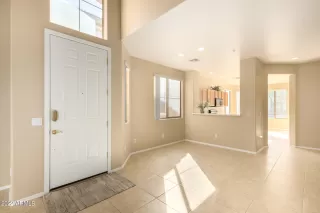 Photo #5: 6391424 Listing