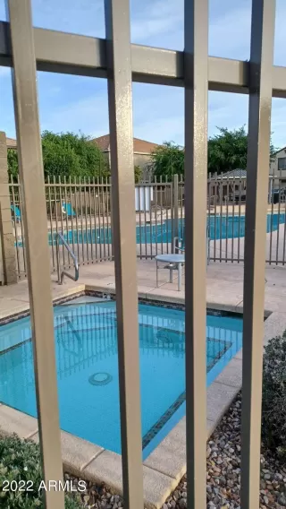 Photo #3: 6391480 Listing 