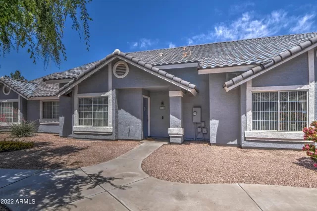 MLS: 6391481 Condo For Sale