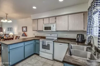 Photo #2: 6391481 Listing