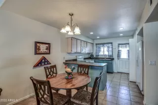 Photo #4: 6391481 Listing