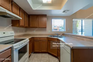 Photo #3: 6392185 Listing 