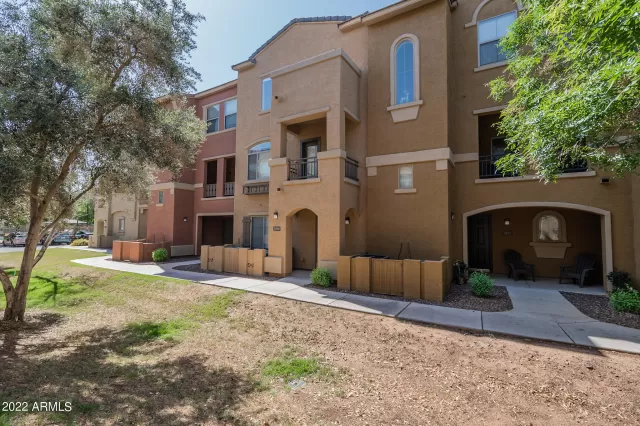 MLS: 6392254 Condo For Sale