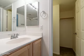 Photo #4: 6392254 Listing 