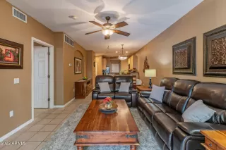 Photo #5: 6392426 Listing 