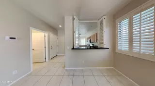 Photo #2: 6392847 Listing