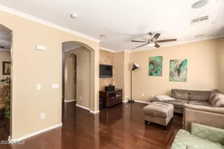 Photo #2: 6393153 Listing