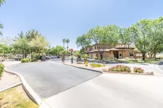 Photo #4: 6393166 Listing 