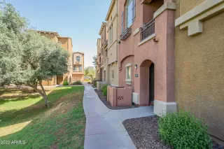 Photo #4: 6393175 Listing