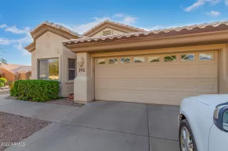 Photo #3: 6393203 Listing