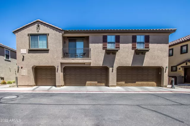 MLS: 6393581 Condo For Sale