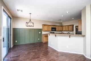 Photo #5: 6393581 Listing 