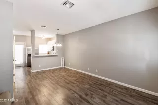 Photo #3: 6393669 Listing