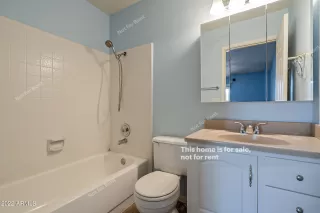 Photo #5: 6393738 Listing