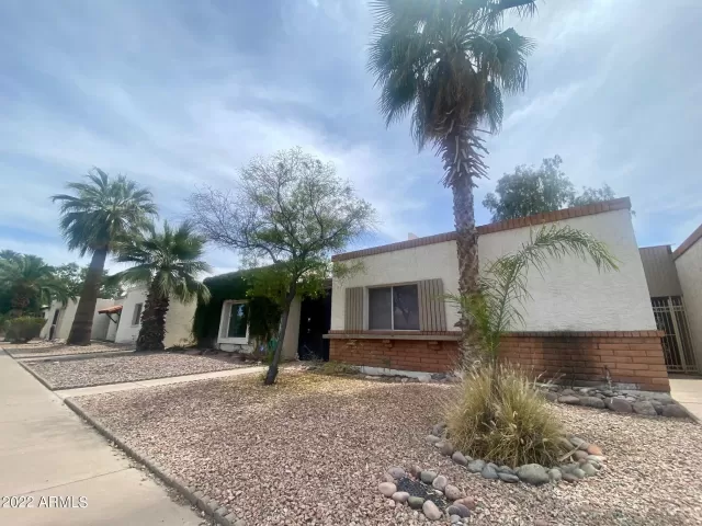 MLS: 6393855 Condo For Sale