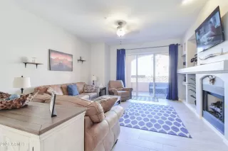 Photo #6: 6393956 Listing