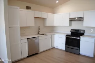 Photo #1: 6394110 Listing 