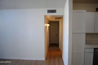 Photo #3: 6394110 Listing 