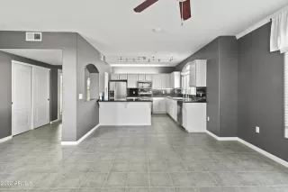 Photo #3: 6394247 Listing 