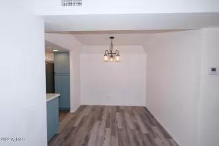 Photo #6: 6394269 Listing 