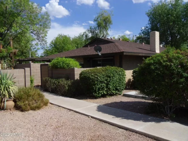 MLS: 6394286 Condo For Sale