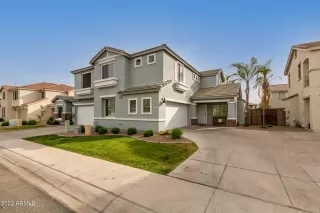 Photo #3: 6394346 Listing