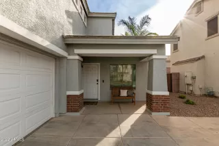 Photo #5: 6394346 Listing