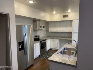 Photo #3: 6394362 Listing 