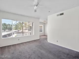 Photo #4: 6394393 Listing