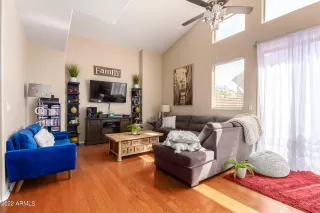 Photo #5: 6394655 Listing