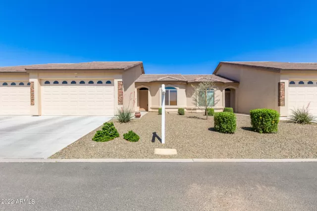 MLS: 6394658 Condo For Sale