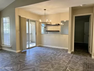 Photo #3: 6394784 Listing