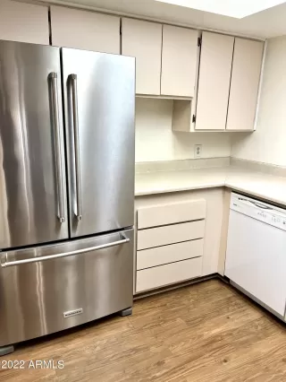 Photo #2: 6394822 Listing