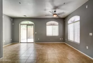 Photo #3: 6394884 Listing