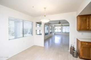 Photo #3: 6394981 Listing