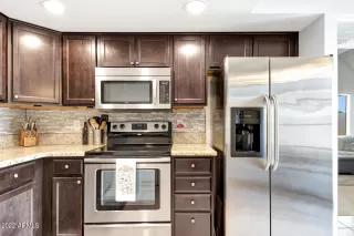 Photo #1: 6395009 Listing 